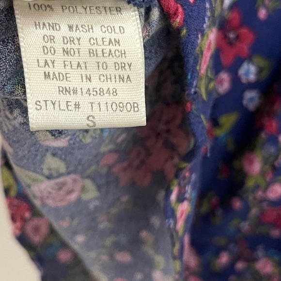 French Grey Womens Dress Size Small Blue Floral Open Back Eyelet Cottage Prairie - Picture 8 of 11